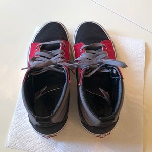 High top men’s Vans